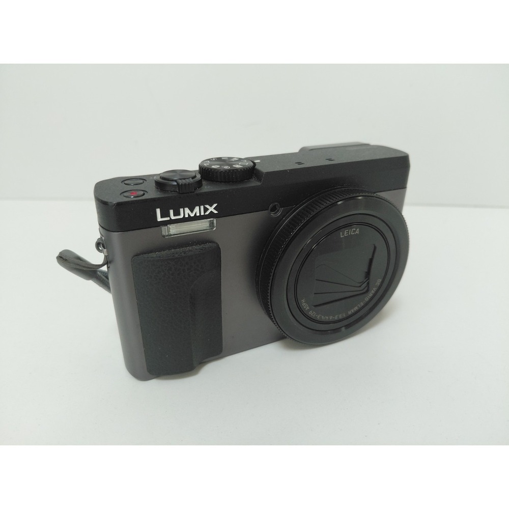 Panasonic LUMIX DC-ZS70 Digital Camera Black 30X Zoom w/Manual SD card Case EUC